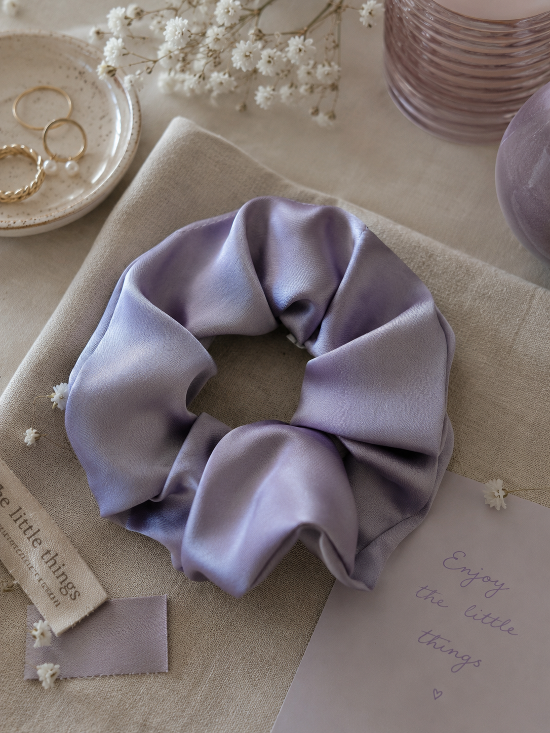 Seiden-Scrunchie „Lavendel“