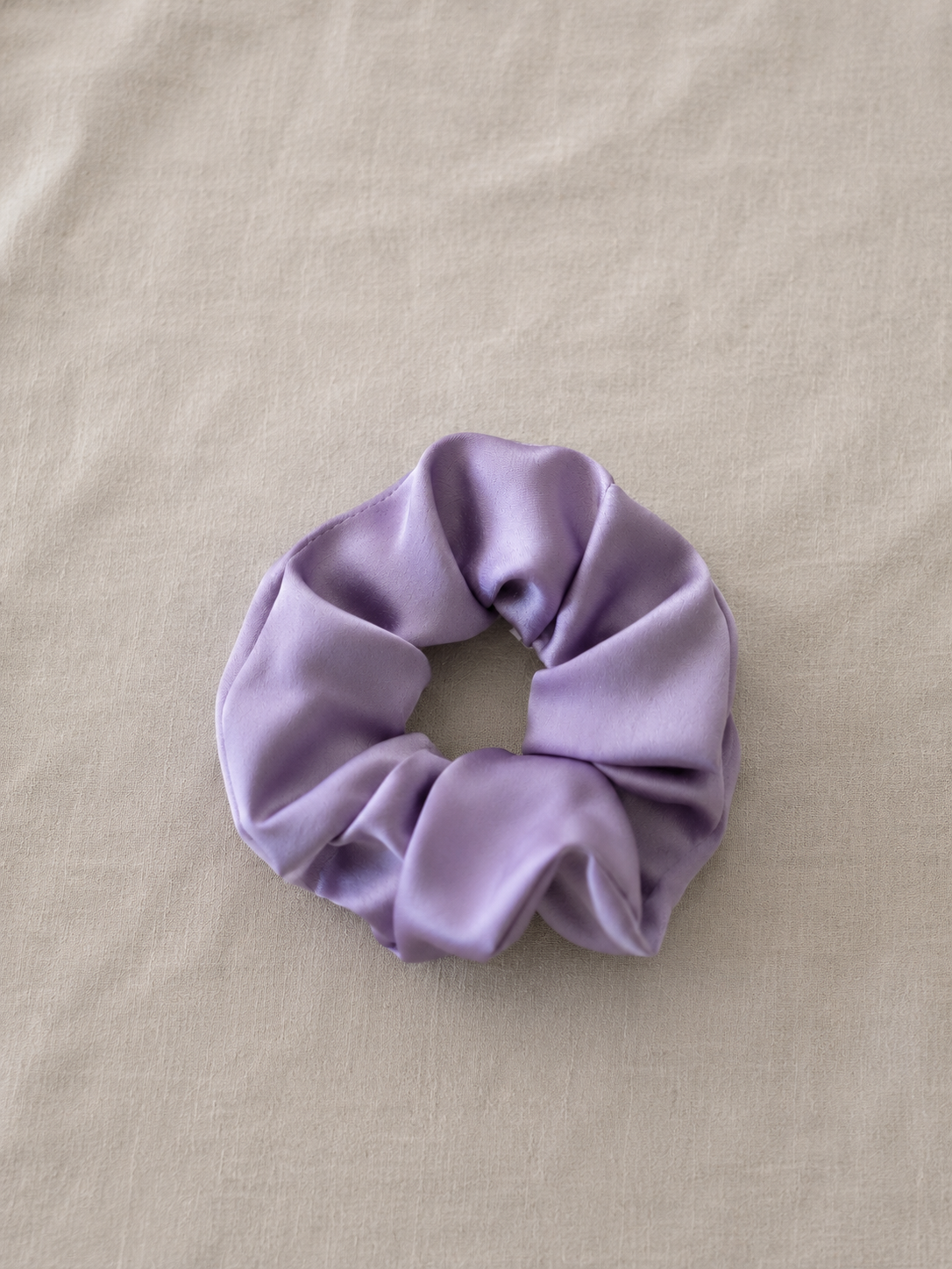 Seiden-Scrunchie „Lavendel“