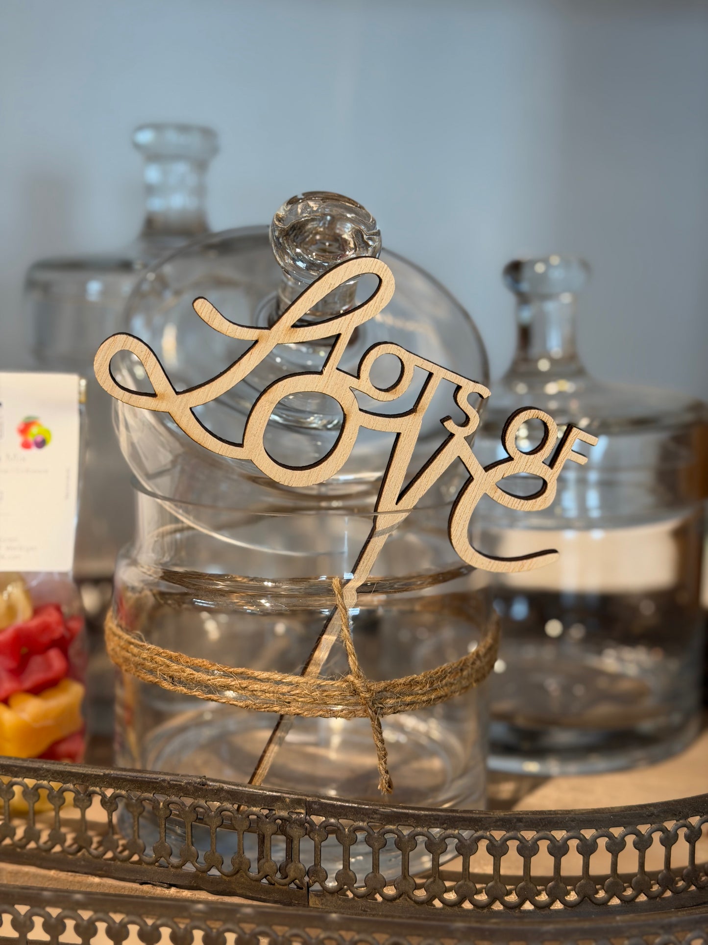 Cake Topper "Lots of Love"