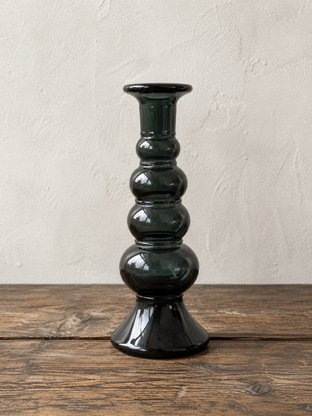 Kerzenhalter Smilla aus Glas in Moosgrün für Stabkerzen
